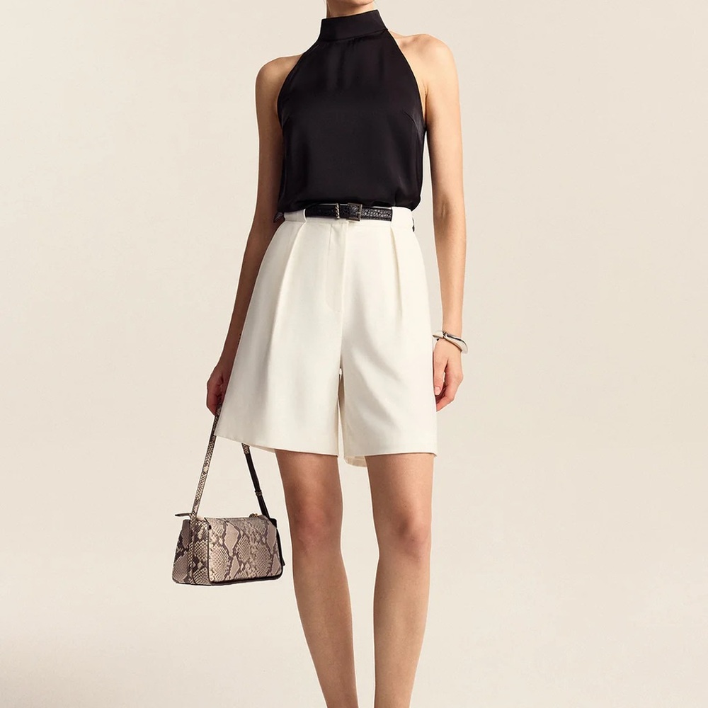 Commence Elegant White Women's Shorts